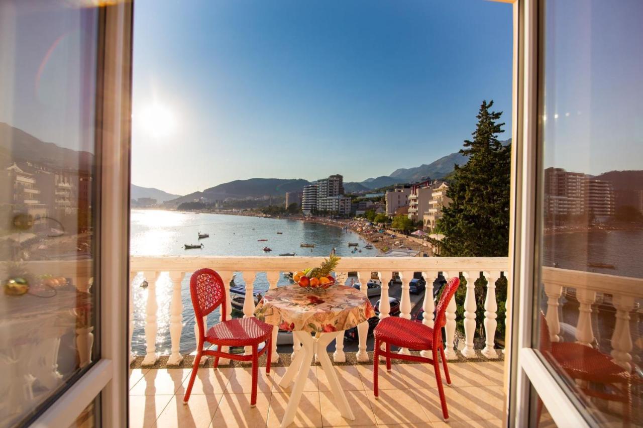 Acika Apartments Рафаїловичі Екстер'єр фото
